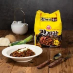 Ramen Ottogi Jin Jjajang – Fideos Coreanos con Salsa de Porotos Negros Sin Picante